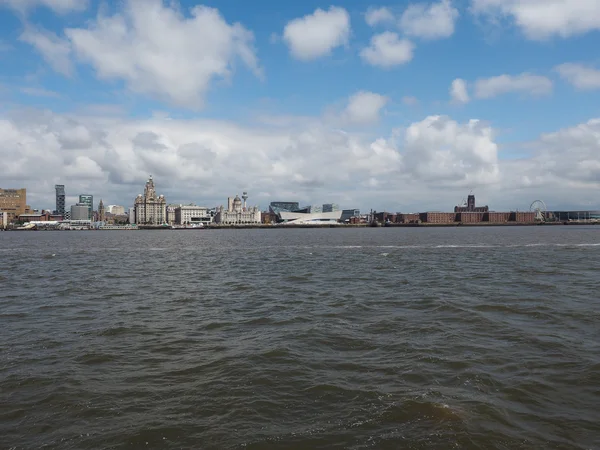 Bord de l'eau à Liverpool — Photo