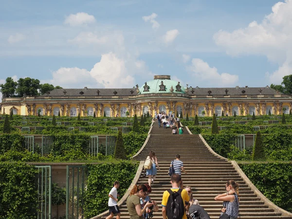 Schloss Sanssouci in Potsdam — Stockfoto