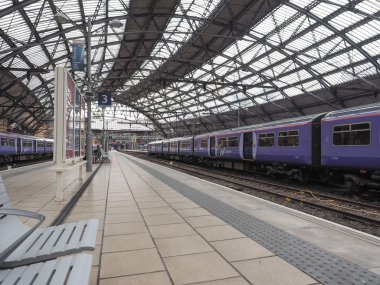 Liverpool Street İstasyonu kireç
