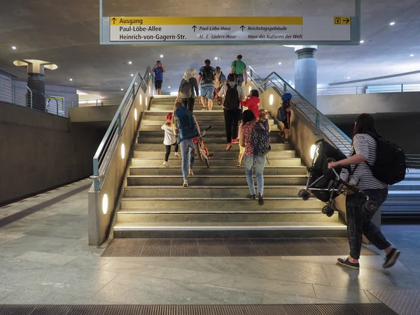 Estação de metrô Hauptbahnhof — Fotografia de Stock