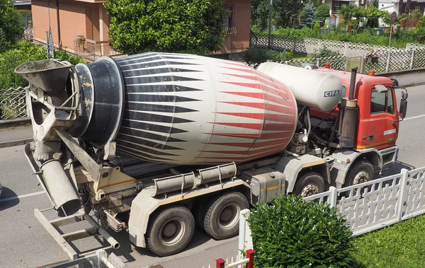 Míchačka na beton aka cement mixer — Stock fotografie