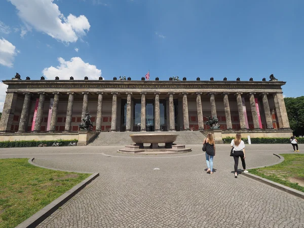 Altesmuseum tarkoittaa antiikkimuseo Berliinissä — kuvapankkivalokuva