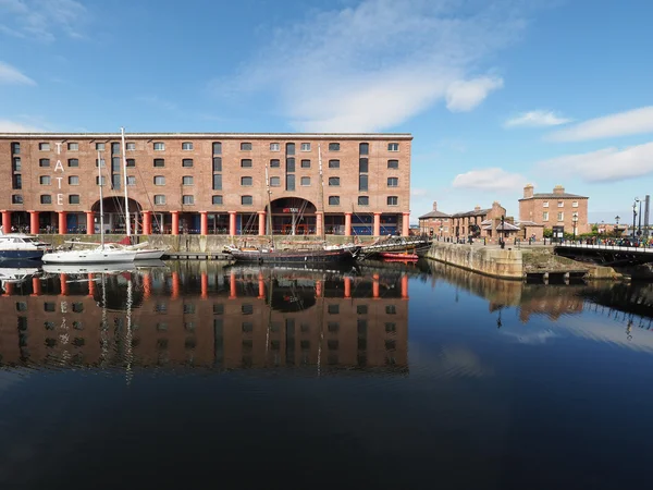 Albert Dock in Liverpool — Stock Photo, Image