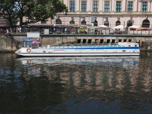 Berlin spree Nehri — Stok fotoğraf