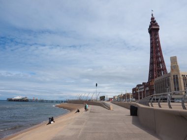 Zevk plaj ve Blackpool Tower
