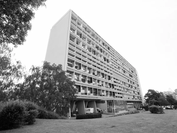 Corbusierhaus w Berlinie w czerni i bieli — Zdjęcie stockowe