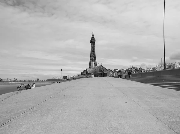 Piacere spiaggia e Torre a Blackpool — Foto Stock