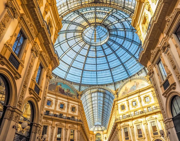 Galleria Vittorio Emanuele II'nin içinde Milan Hdr — Stok fotoğraf