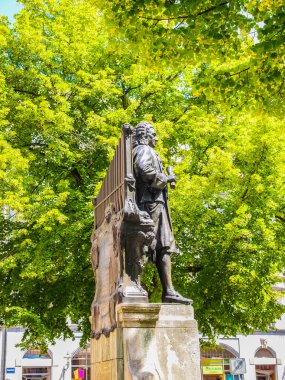 Neues Bach Denkmal HDR
