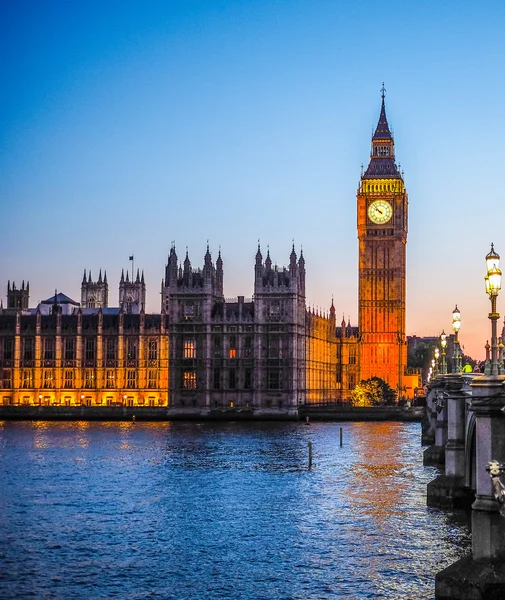 Parlamentsgebäude in London HDR — Stockfoto