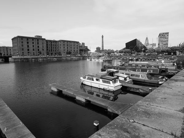 Albert Dock a Salthouse kotví v Liverpoolu — Stock fotografie