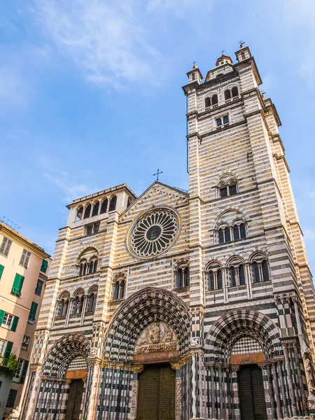 De kathedraal van St Lawrence in Genua Hdr — Stockfoto