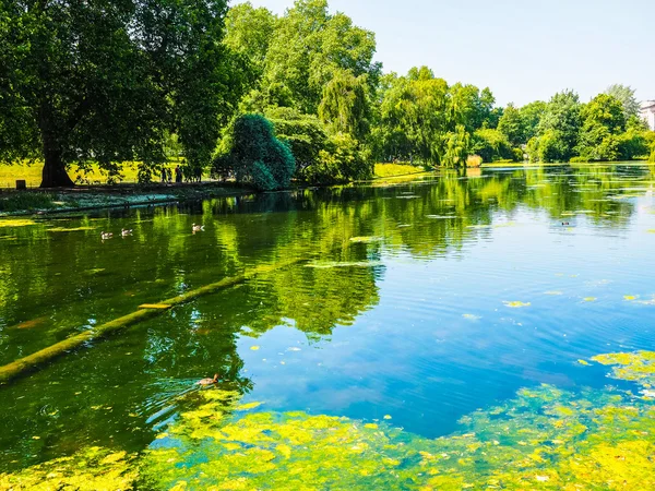 St James Park en Londres HDR —  Fotos de Stock