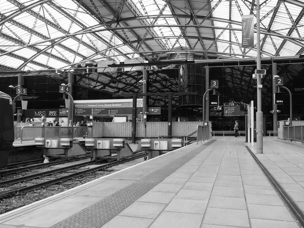 Lime Street station in Liverpool — Stock Photo, Image