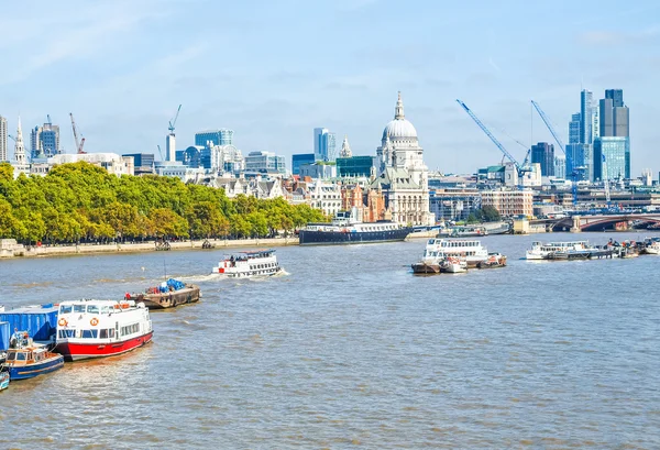 Londra 'daki Thames Nehri HDR — Stok fotoğraf