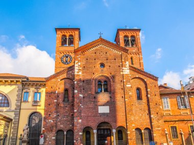 San heykeltıraş, Milan Hdr