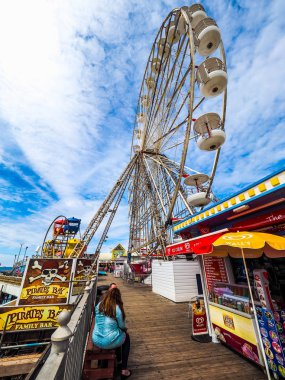 Dönme dolap HDR Blackpool Pleasure Beach iskelede