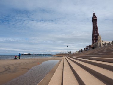 Zevk plaj ve Blackpool Tower