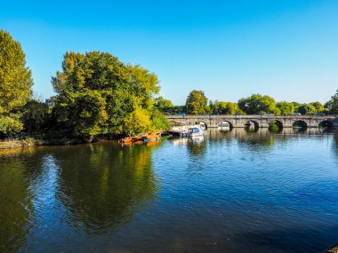 Avon HDR üzerine Stratford 'daki River Avon