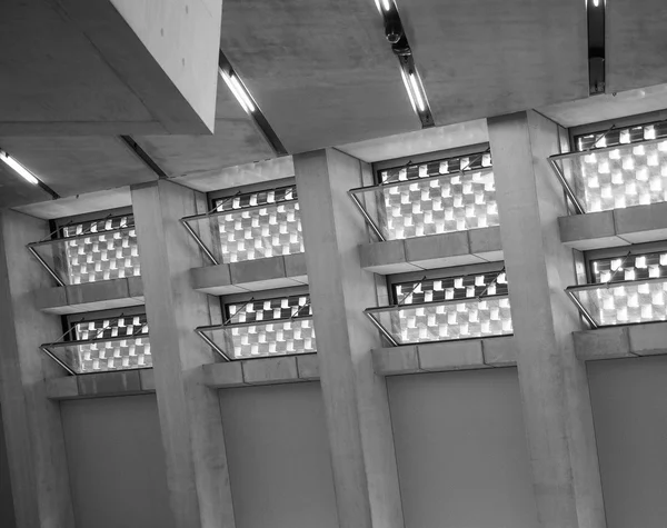 Tate Modern Switch House in London — Stock Photo, Image