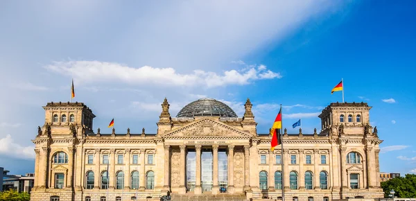 Reichstag in Berlin hdr — Stockfoto