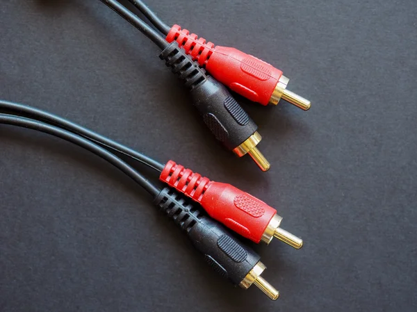 Zvukový kabel s konektorem phono (RCA) — Stock fotografie