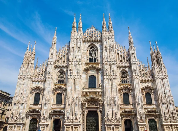 Duomo, Milano HDR — kuvapankkivalokuva