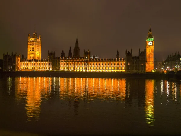 Häuser des Parlaments hdr — Stockfoto