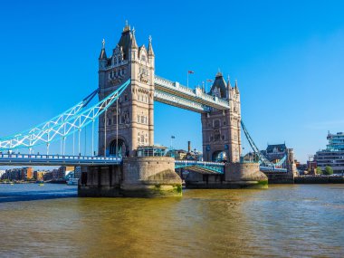 Londra 'daki Tower Köprüsü