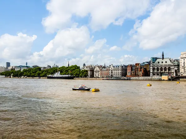 ロンドンのテムズ川｜HDR — ストック写真