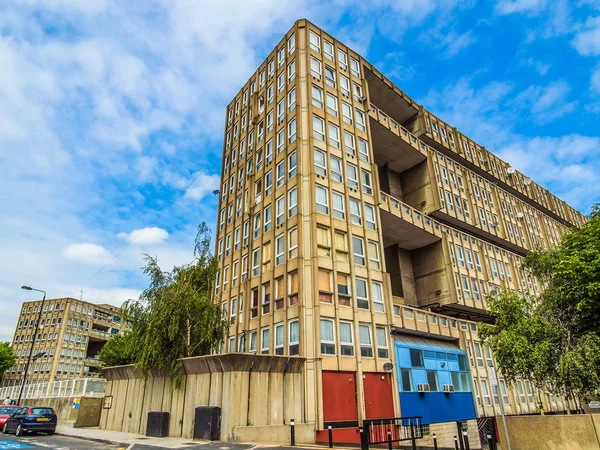 Robin Hood Gardens Londres (HDR ) —  Fotos de Stock