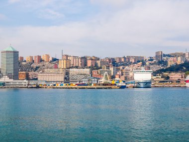 Cenova İtalya Hdr denizden görünüm