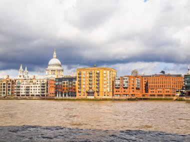 Londra 'daki Thames Nehri HDR