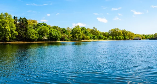 Serpentine lake, London HDR — Stock Photo, Image