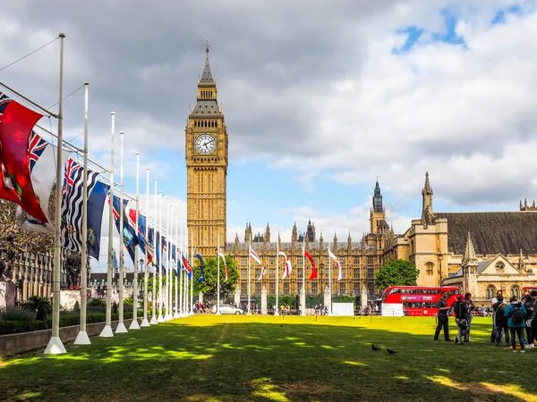 Парламентская площадь в Лондоне (HDR) ) — стоковое фото