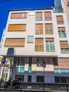 Verga 4, Milan (Hdr ile)