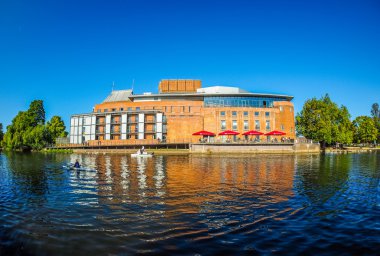 Royal Shakespeare Stratford upon Avon (Hdr tiyatroda)