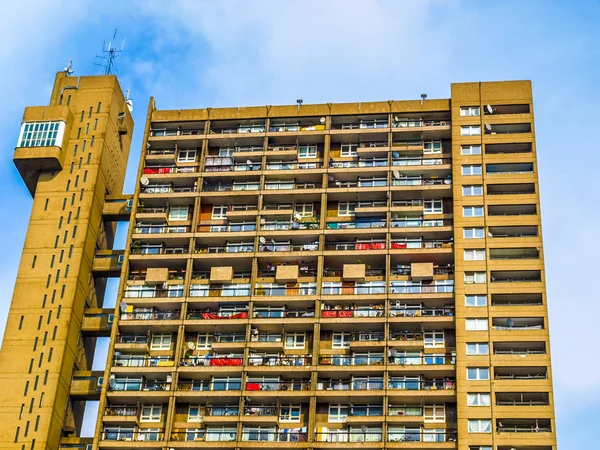 Trellick Tower v Londýně (Hdr) — Stock fotografie