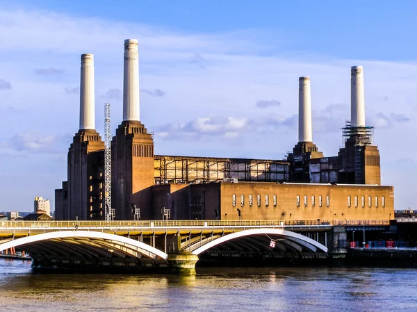 Londen, Battersea powerstation Hdr — Stockfoto