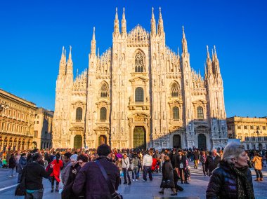 Milano Katedrali'ne (Hdr)