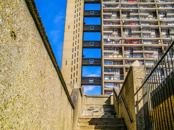 Trellick Tower in London (HDR) — Stock Photo, Image