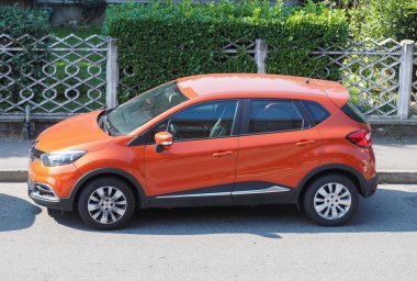 Milano Renault Captur araba