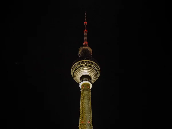 Fernsehturm (wieża telewizyjna) w Berlinie (Hdr) — Zdjęcie stockowe
