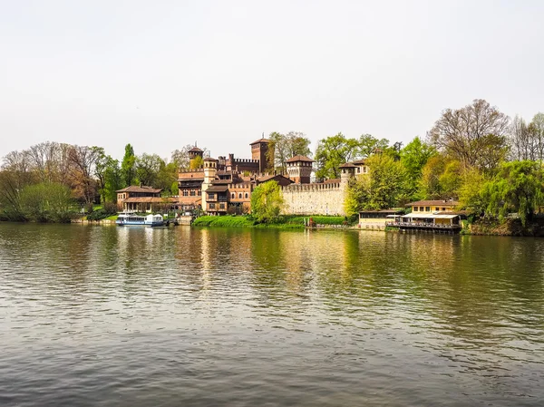 Średniowieczny zamek w Turynie (Hdr) — Zdjęcie stockowe