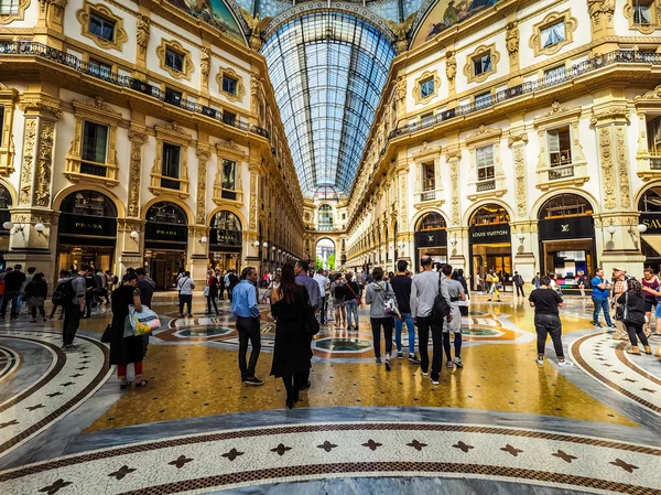 Galleria Vittorio Emanuele II'nin içinde Milan (Hdr) — Stok fotoğraf