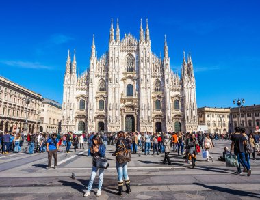 Milano Katedrali'ne (Hdr)