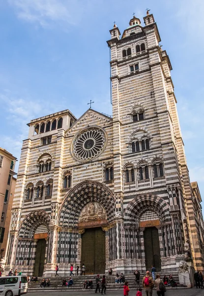 St Lawrence cathedral in Genoa (HDR) — Stock Photo, Image