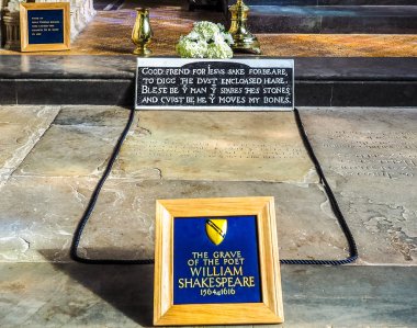 Shakespeare Stratford upon Avon (Hdr mezarda)