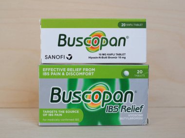 LONDON, İngiltere - CIRCA ECTOBER 2020: Sanofi Buscopan IBS Yardım hapları Hyoscine Butylbromide