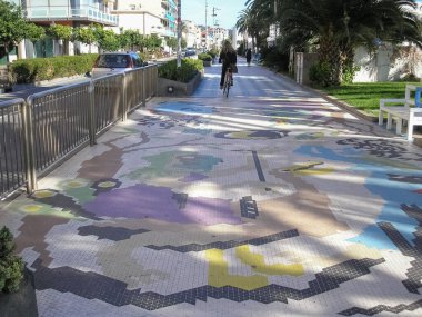 ALBISOLA, İtalya - CIRCA NOVEMBER 2006: Passeggiata degli Artisti (çeviri Sanatçılar Yürüyüşü)